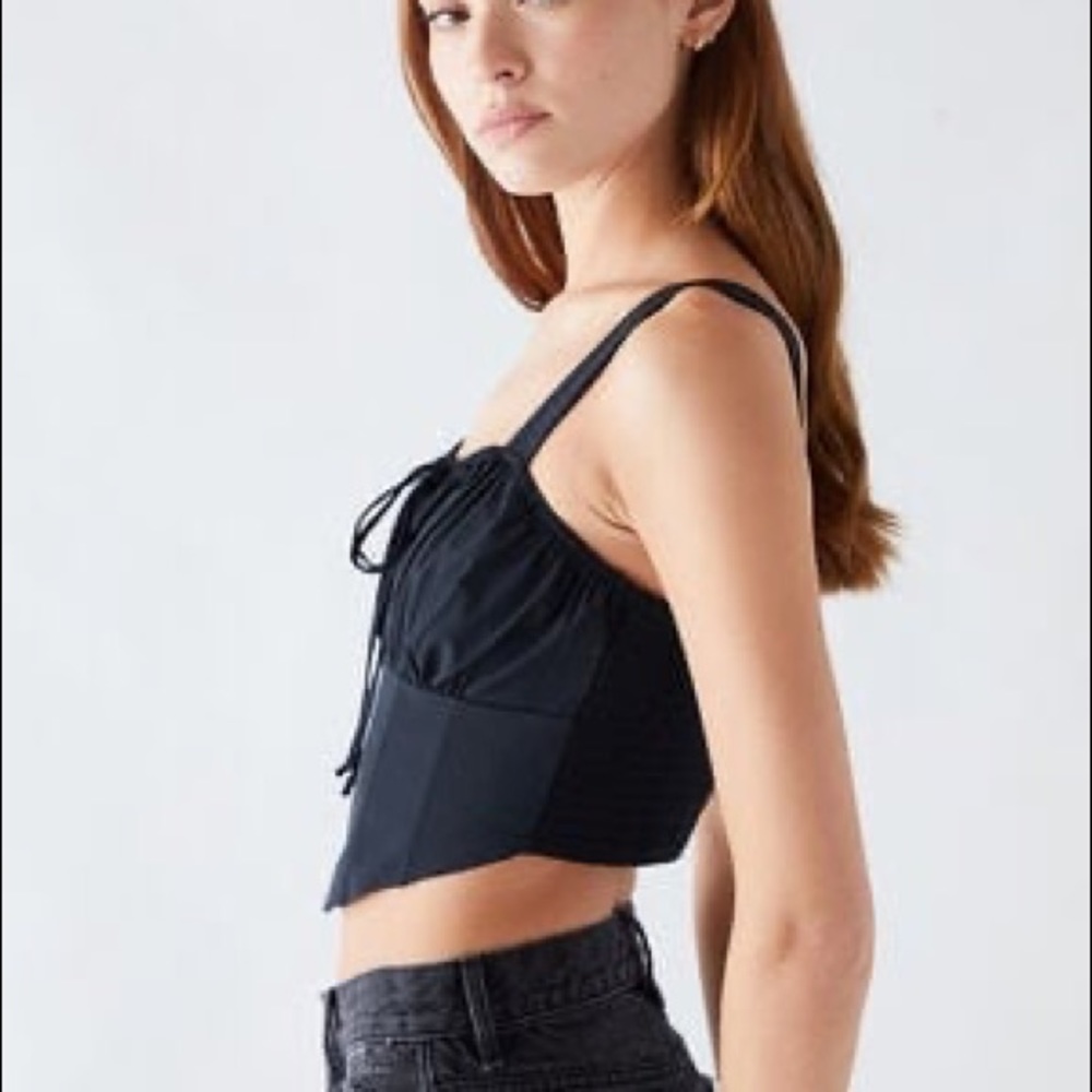 Kendall and Kylie black top from pacsun - Picture 3 of 6